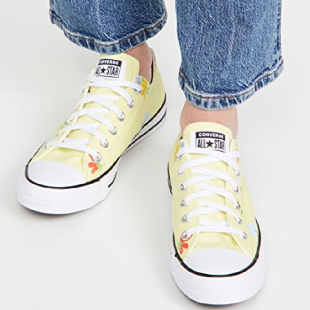 BNIB adorable & versatile floral print Chucks SOLD OUT ON SHOPBOP